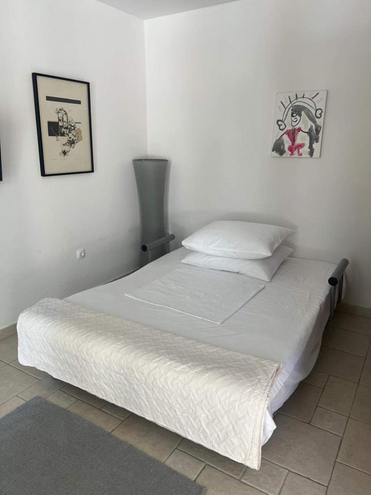 Dada-apartment Lovor